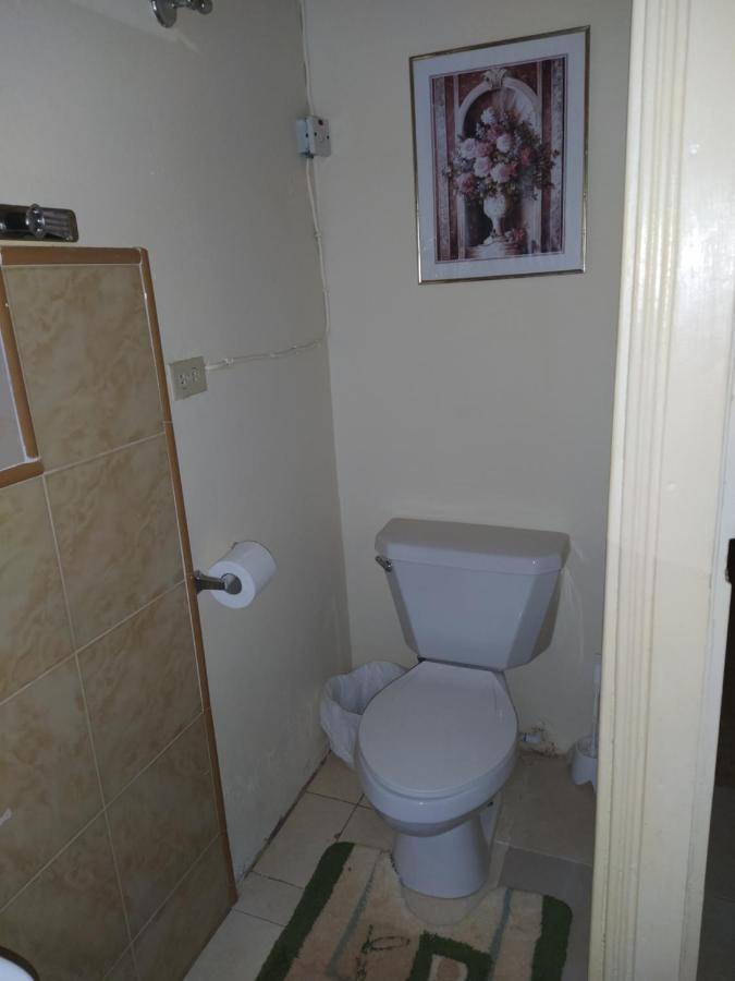 Gables Vacation Rentals With Private Gated Parking Onsite Knockpatrick Zewnętrze zdjęcie