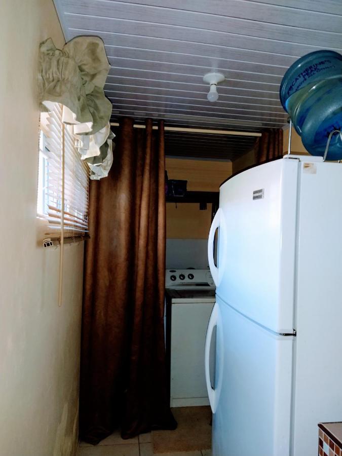 Gables Vacation Rentals With Private Gated Parking Onsite Knockpatrick Zewnętrze zdjęcie
