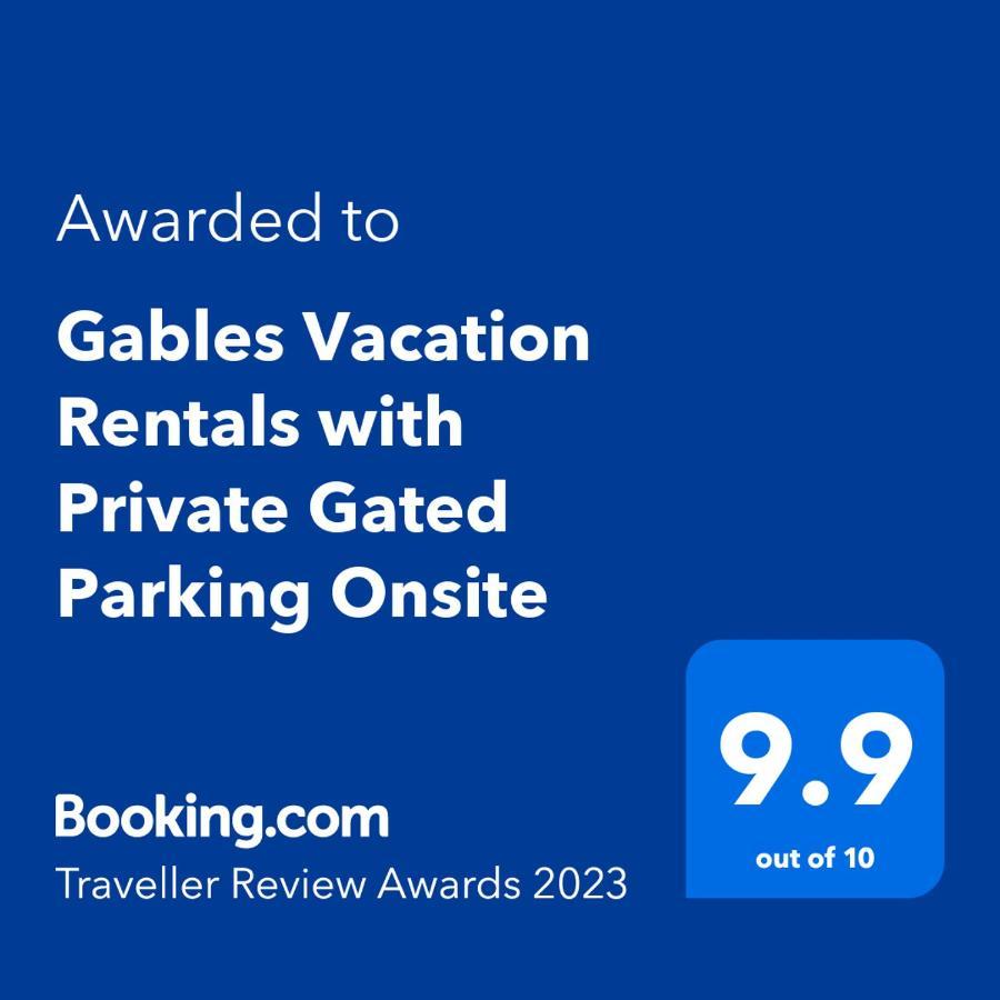 Gables Vacation Rentals With Private Gated Parking Onsite Knockpatrick Zewnętrze zdjęcie