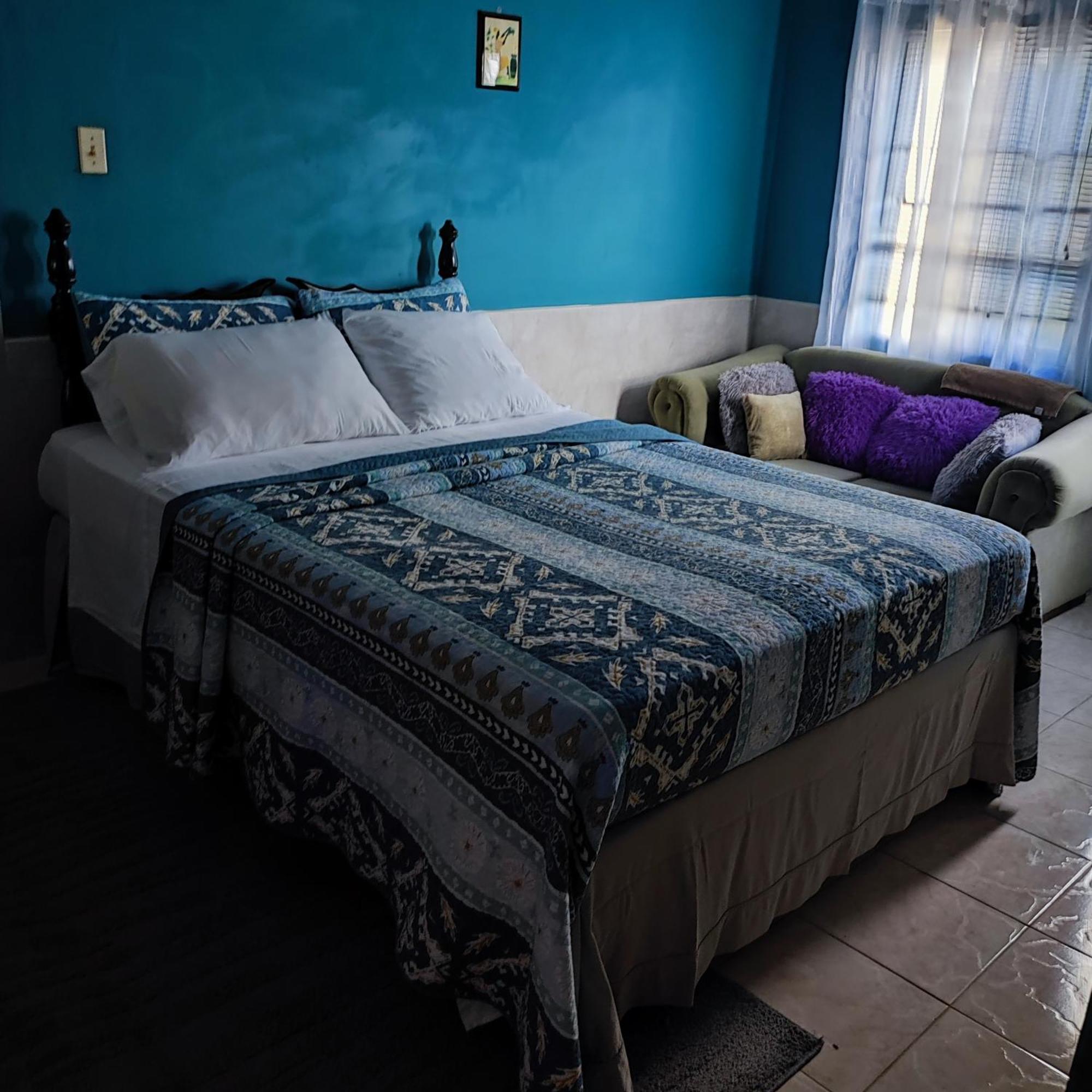 Gables Vacation Rentals With Private Gated Parking Onsite Knockpatrick Zewnętrze zdjęcie